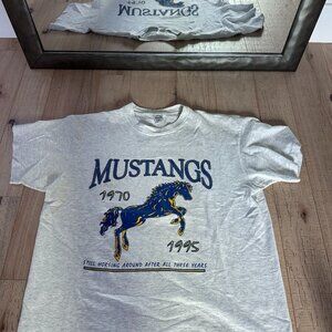 vintage t shirt vintage clothes 90s retro style